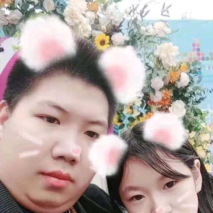 四川仁寿县栖西里大舞台直播网红唐林大少爷