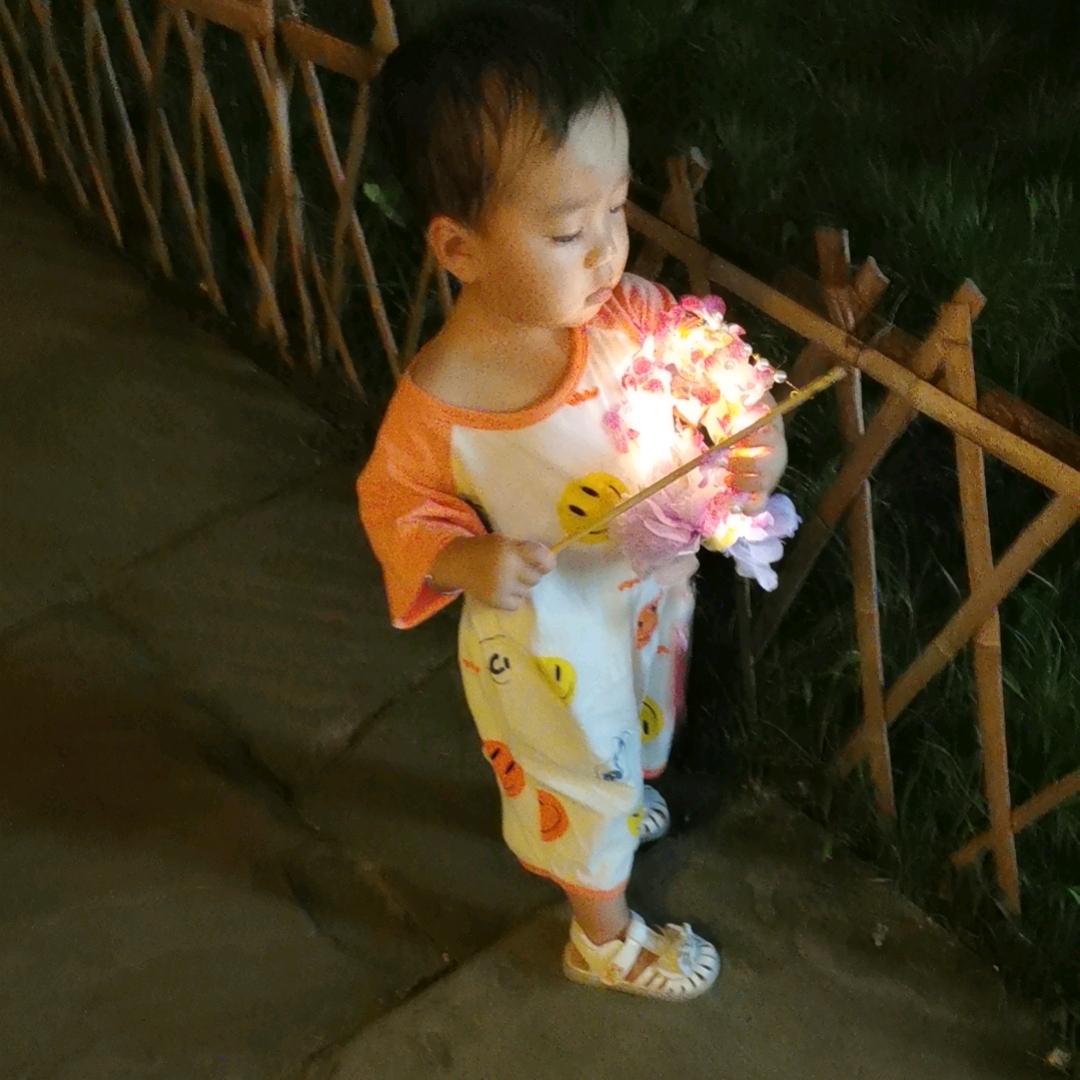 別忄动