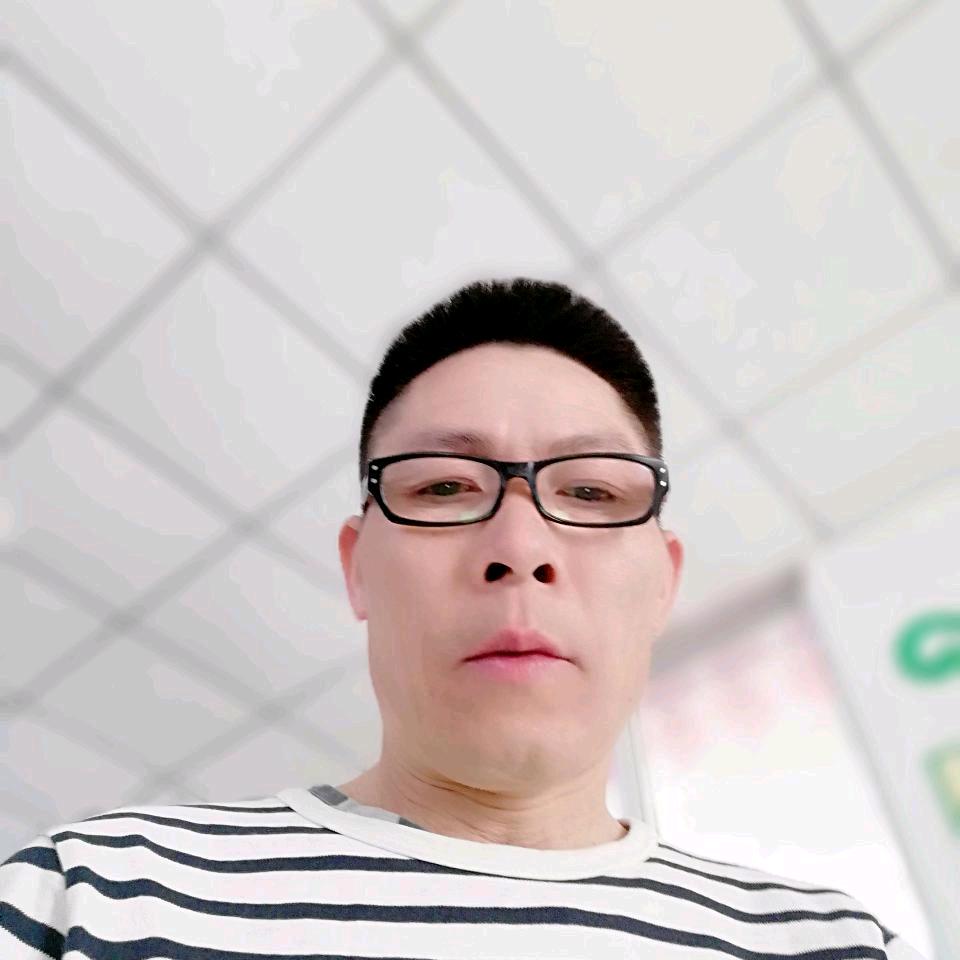 万弓来客户外用品店