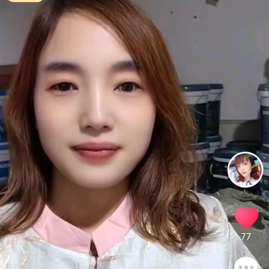 豫漏防水小姐姐