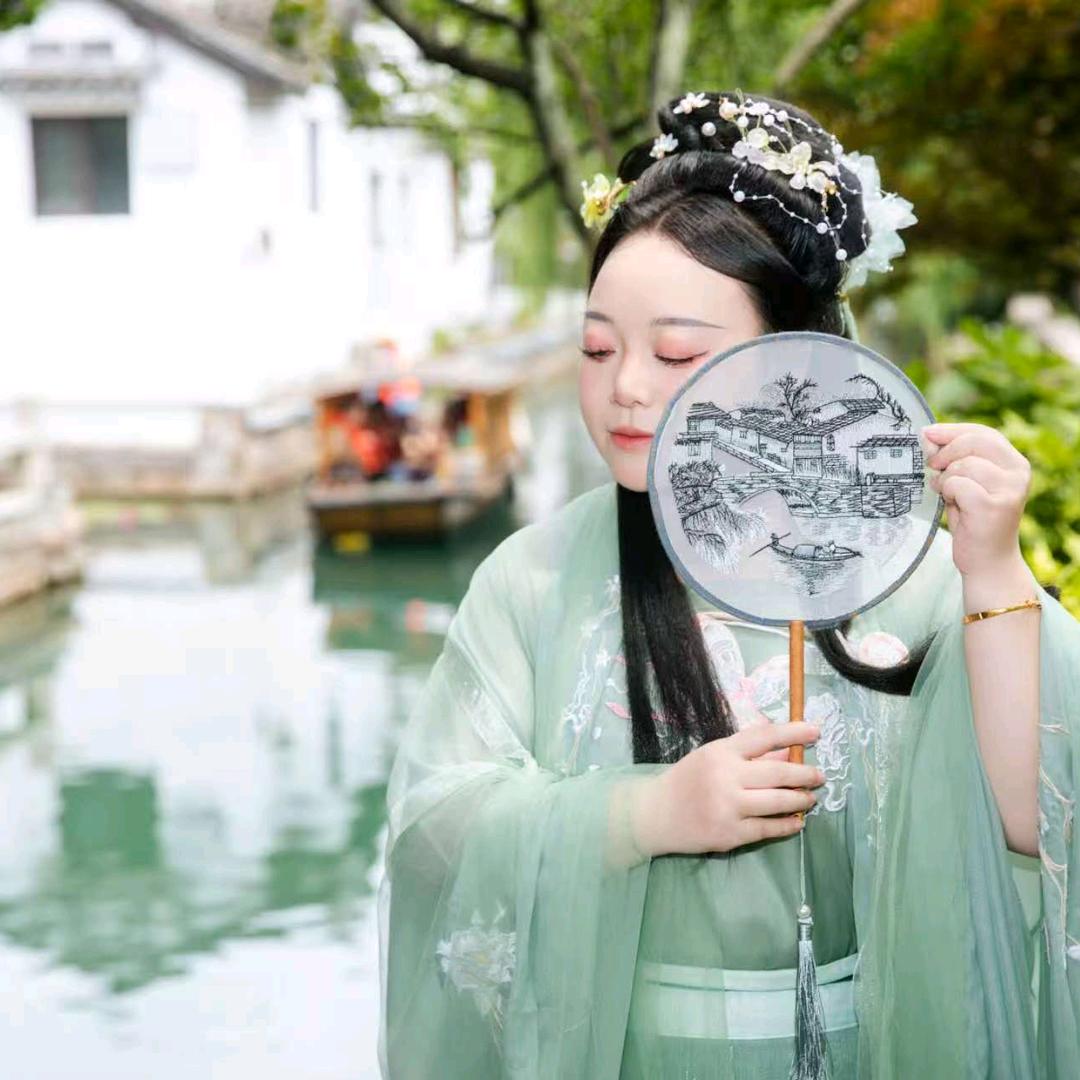 ☃  西 柚 吖 ୧⍤⃝🍓