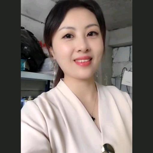 芳阿姨