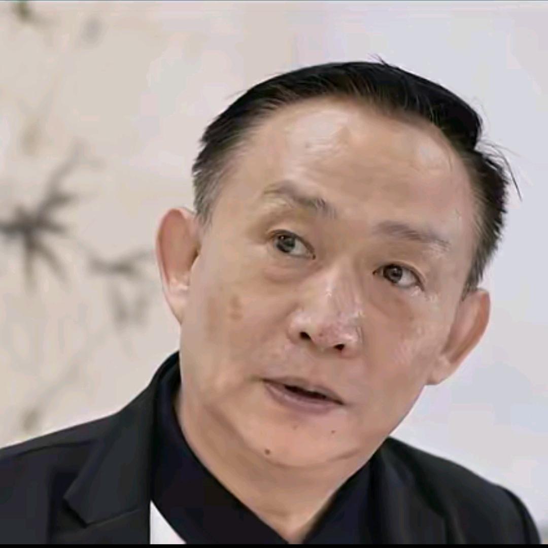 卢麒元弟子♏
