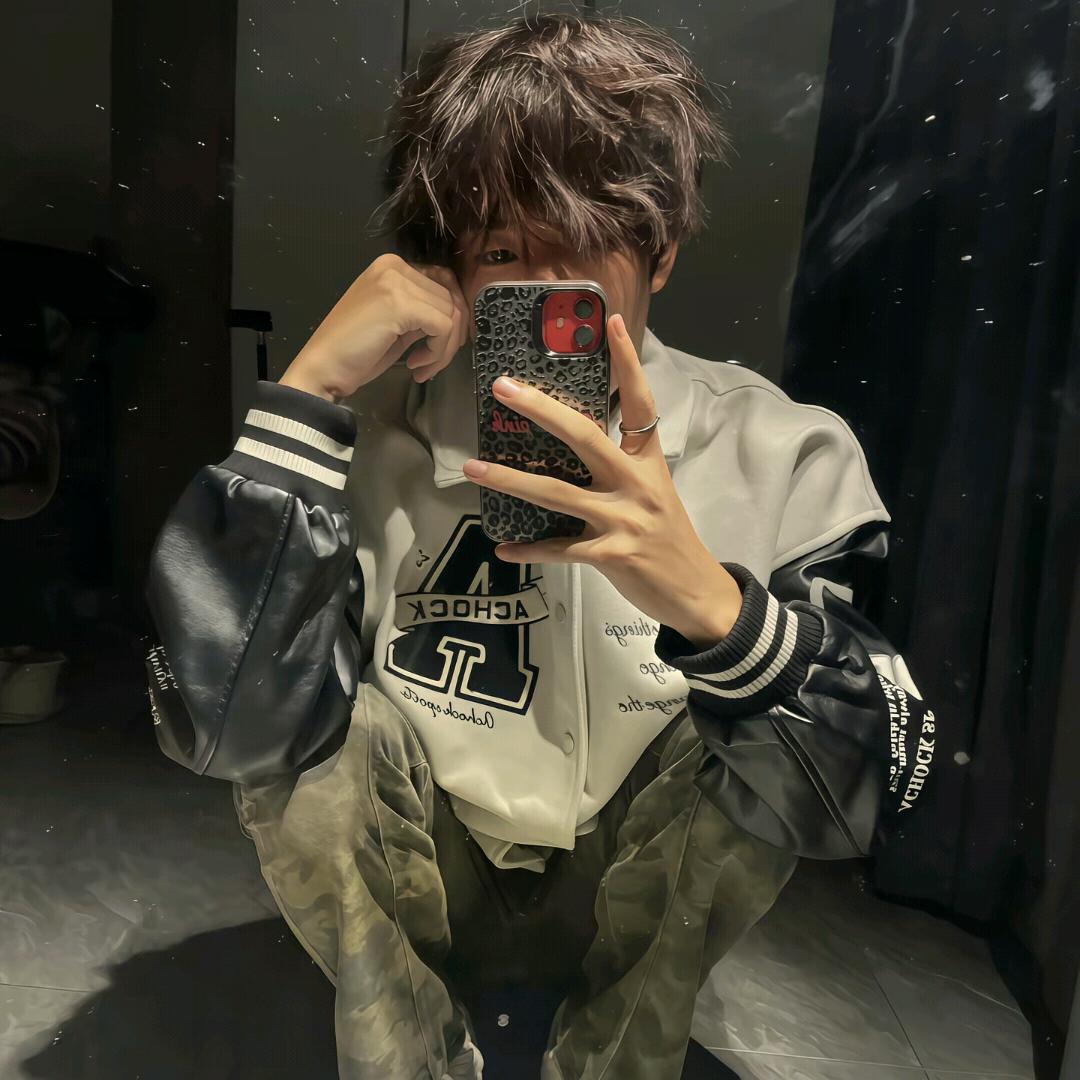 Iuv._.kar