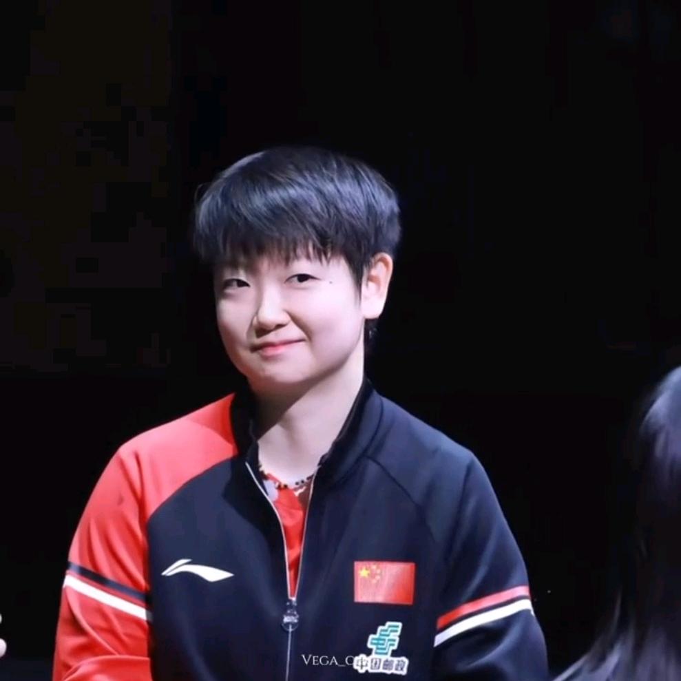 桃桃灼灼