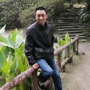 旺仔喜欢喝旺仔。