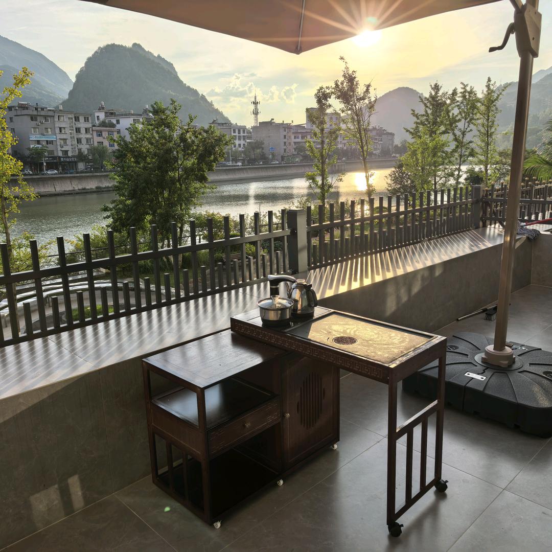 弘星家居(每晚19:30直播)