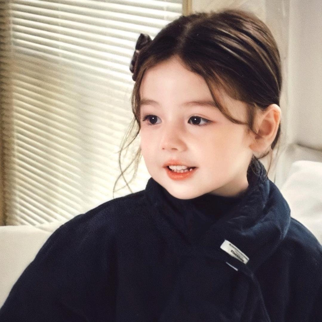 ￴￴￴ ￴￴ ￴￴ ￴￴