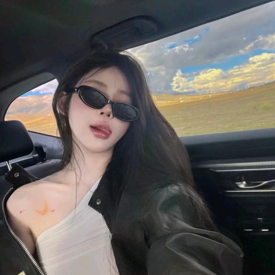 CF小月