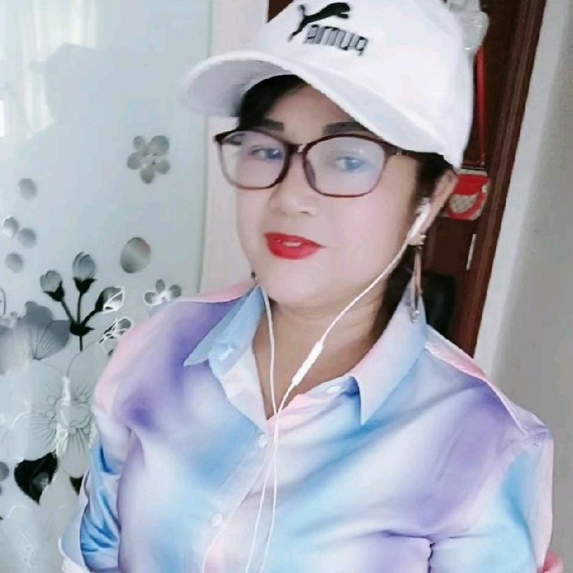 我爱你一万年🦋🌺🦋尹宏玉开州