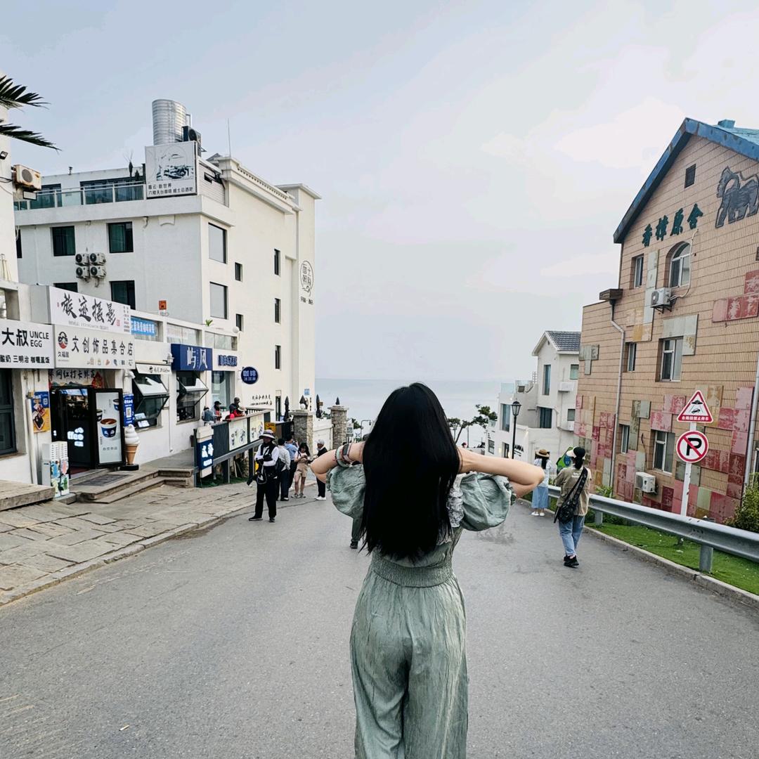 大黄猫猫是黄貔貅