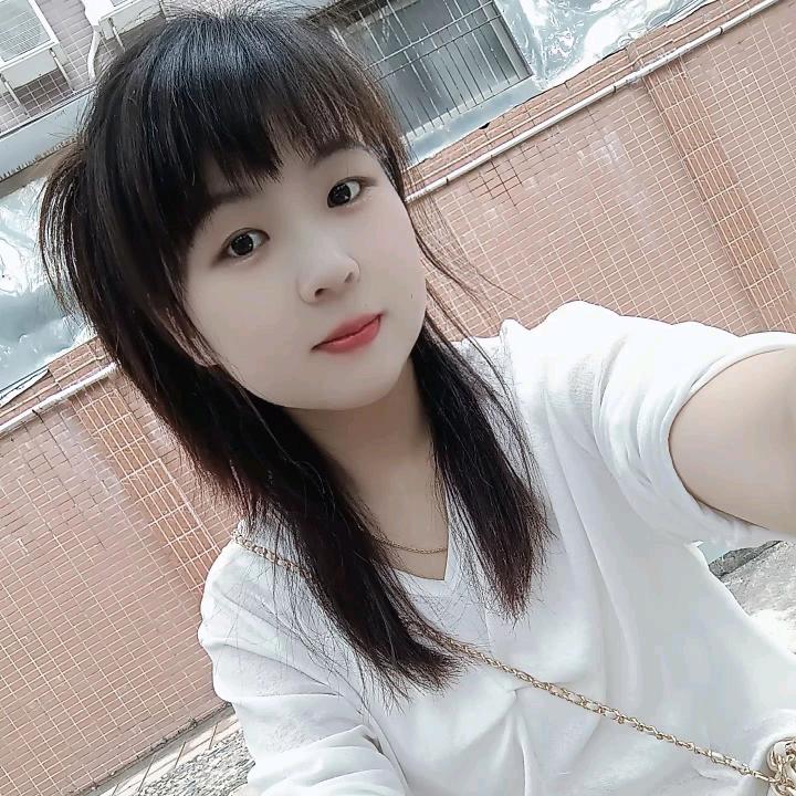 一杯茉莉花香拿铁