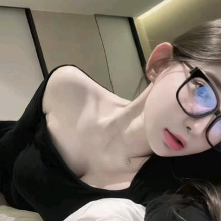 莉宝宝.