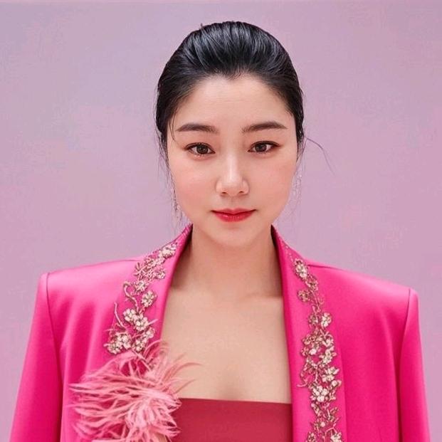 纪美希&良咔美体美肤中心