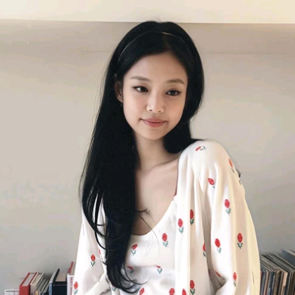 小曾曾😋