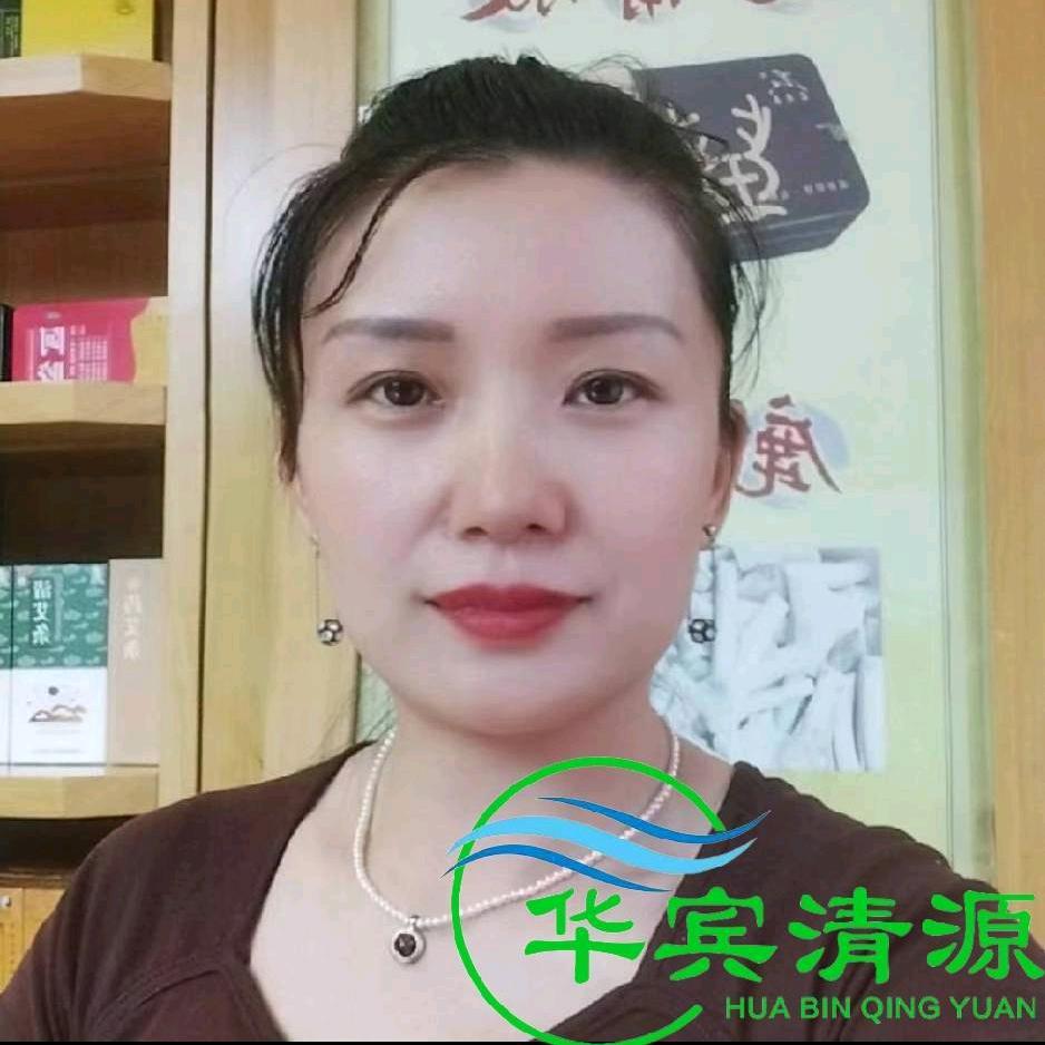 有个姑娘叫小芳