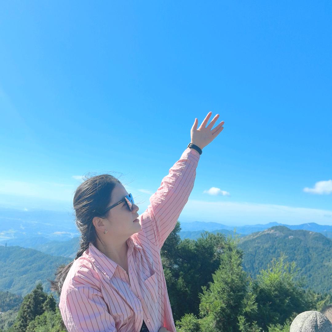 潘潘✌