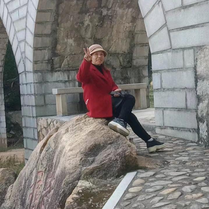四川小妹子