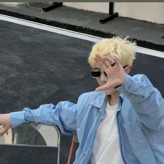 沈小倦