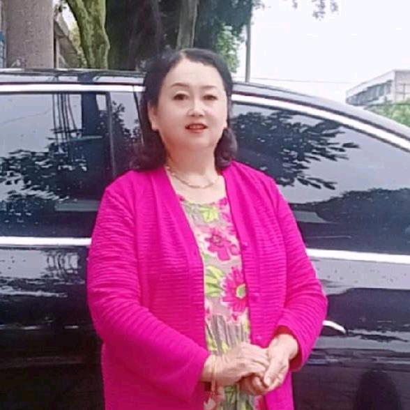 杨姐姐。