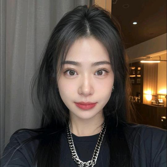 🦋Emptycity、佳人如玉