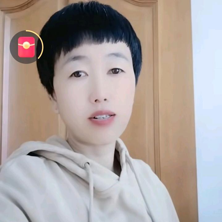 杨晓芳