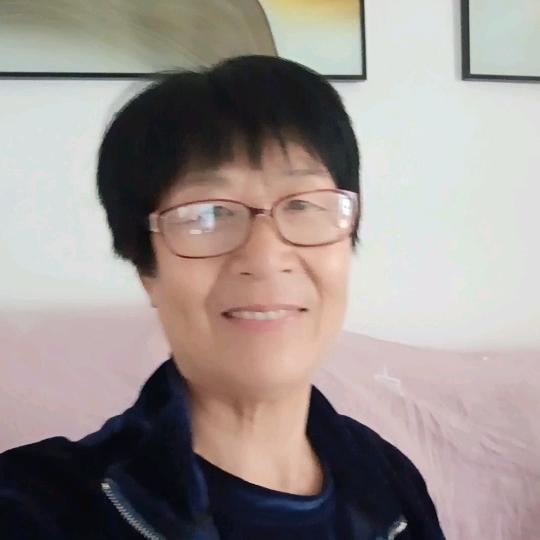 Xiao fang，开心快乐每一天😁