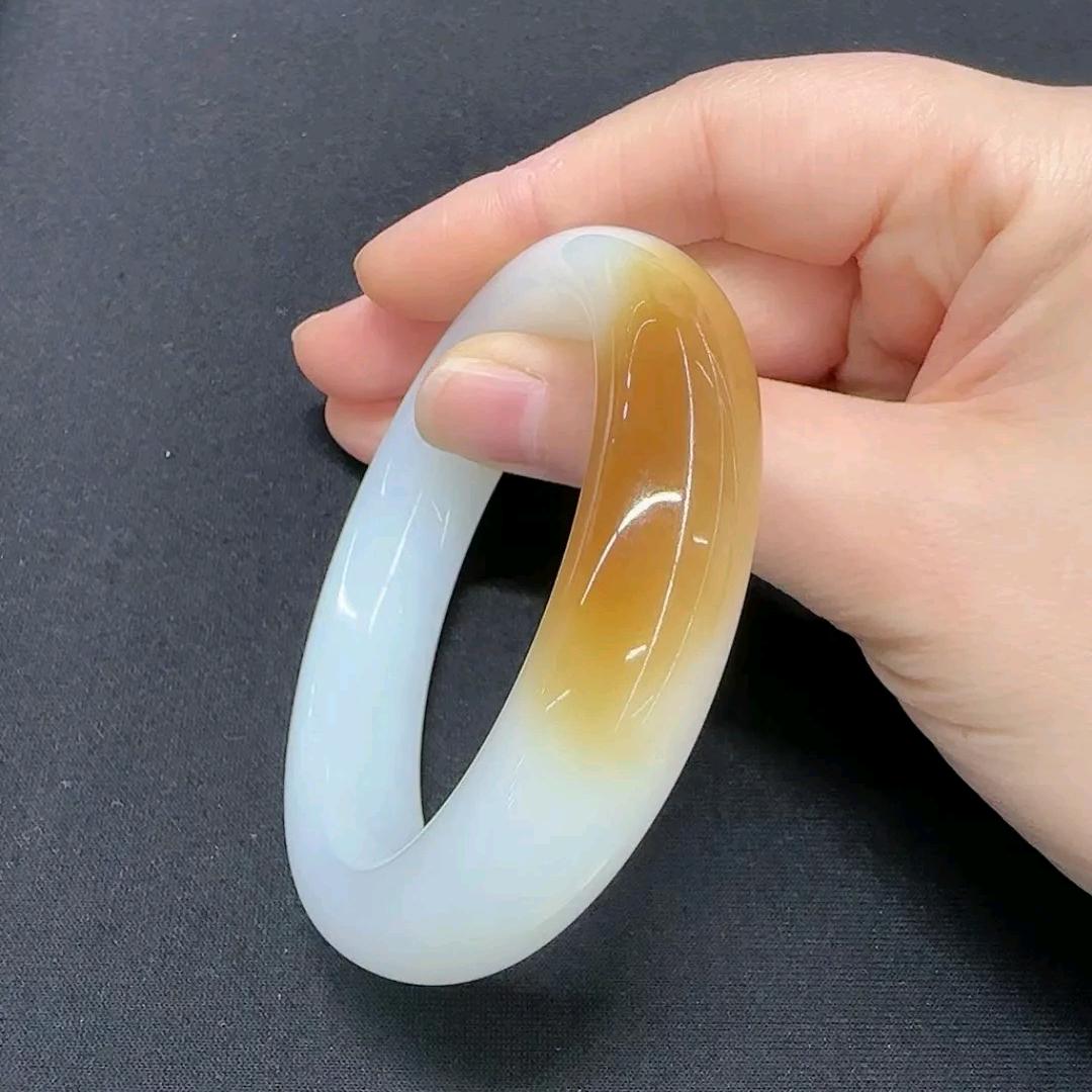 且末玉为媒玉器精品店