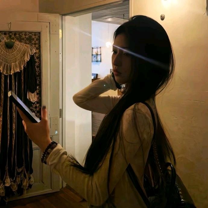 ๐·°(৹˃ᗝ˂৹)°·๐