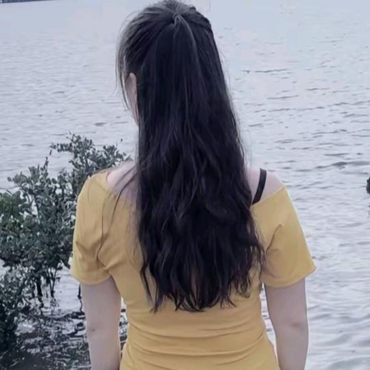 艳
