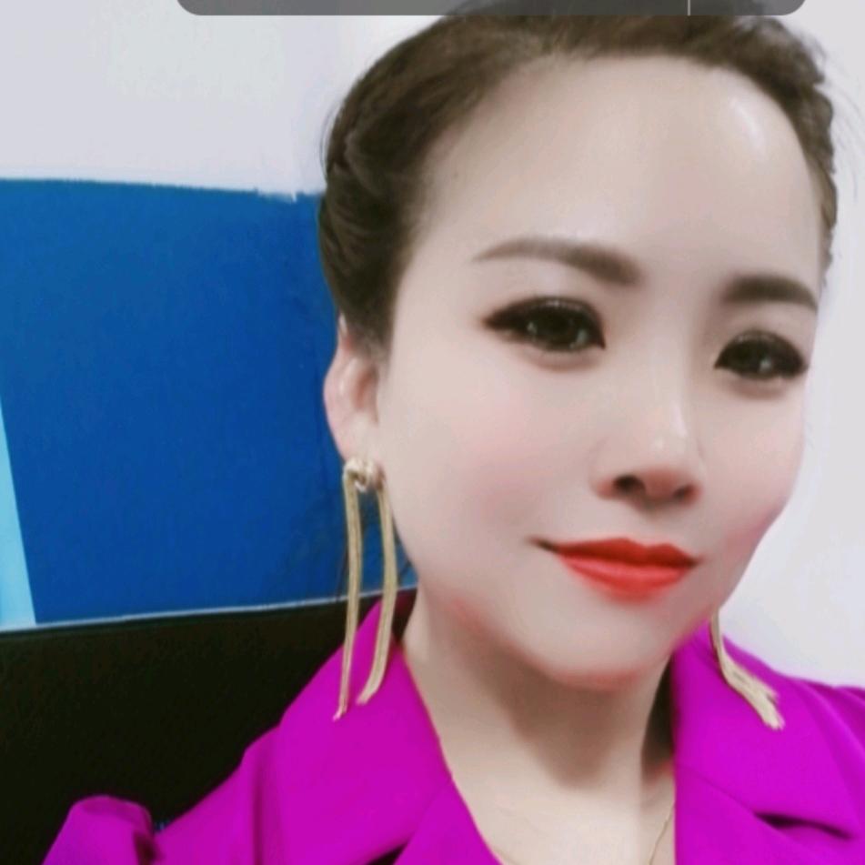 侯家八妹