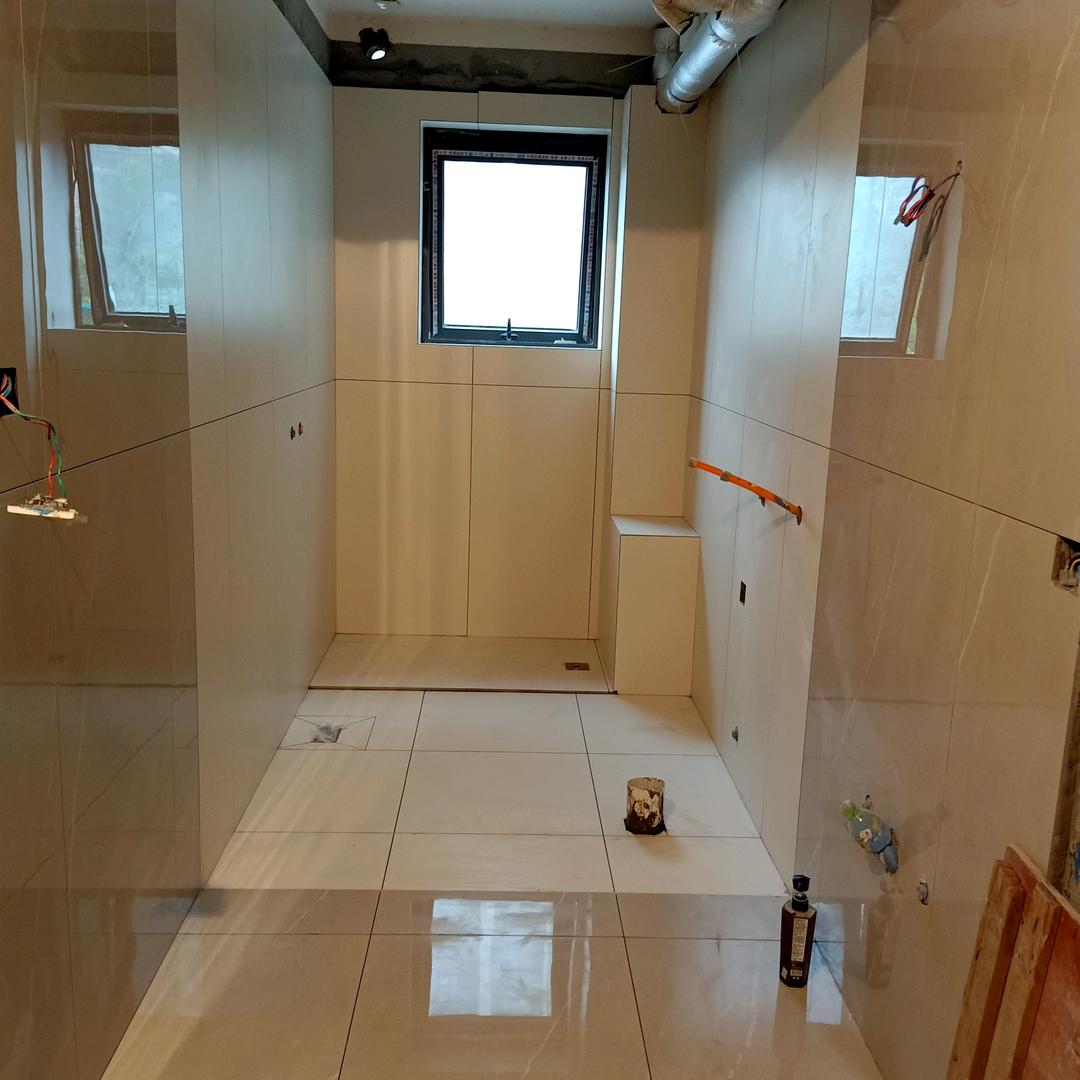 家装贴砖郭师傅大板