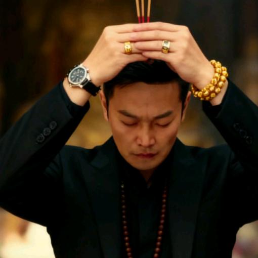 世间的真假恶人.都长着一张人脸