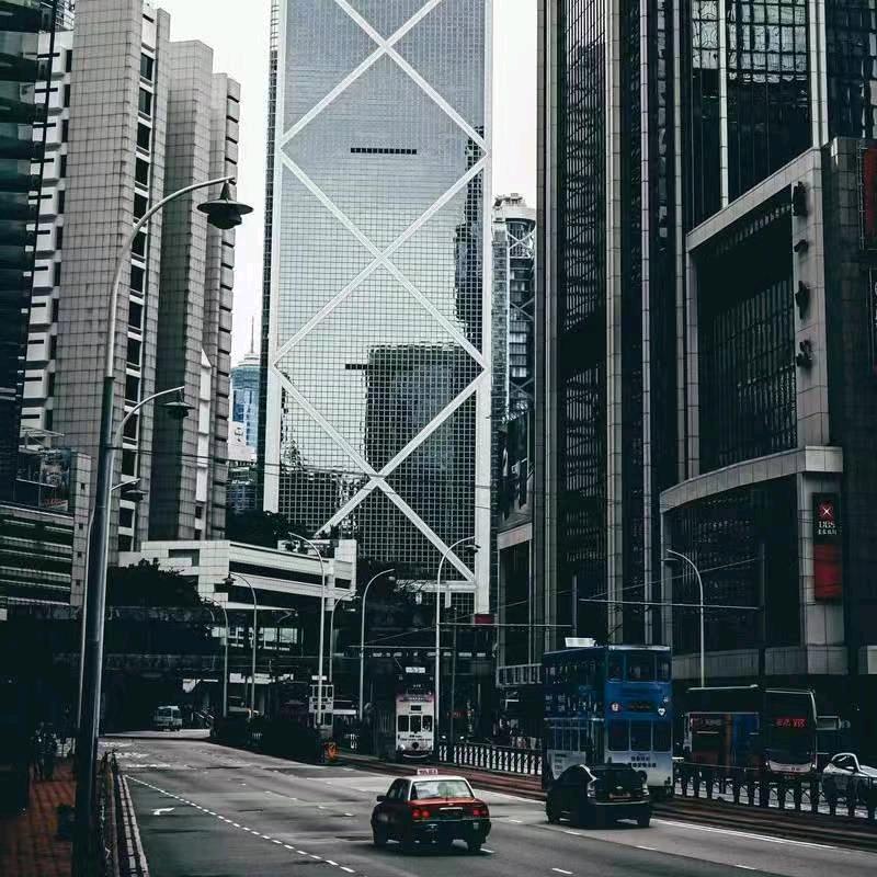 彬皇