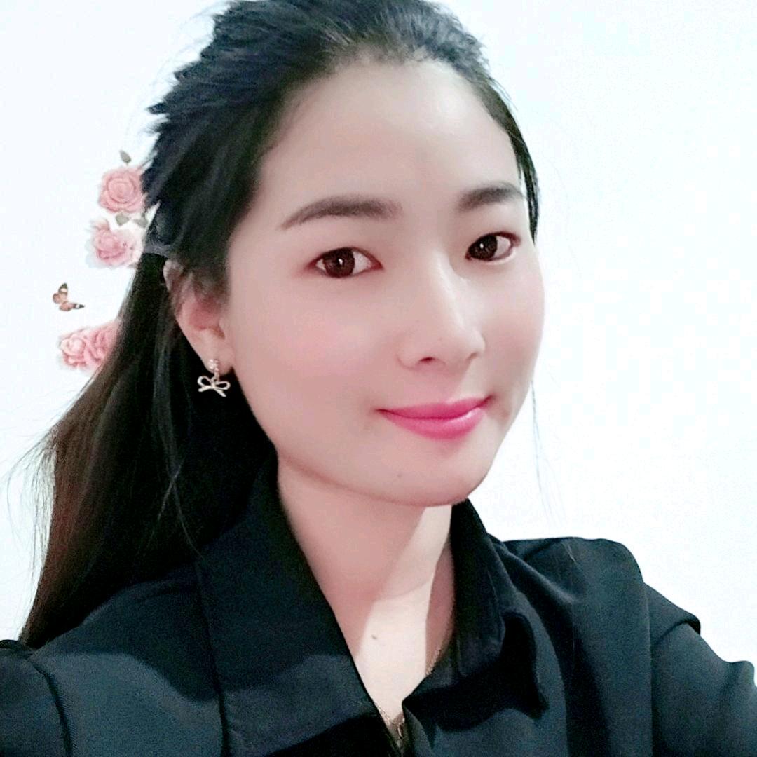 山咔咔妹子