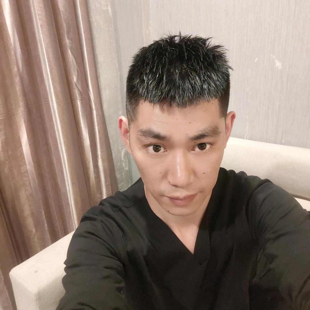 小邓₍•ʚ•₎•ʚ•₎•ʚ•₎