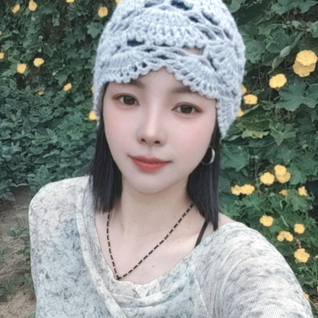 李丽（小个子穿搭）