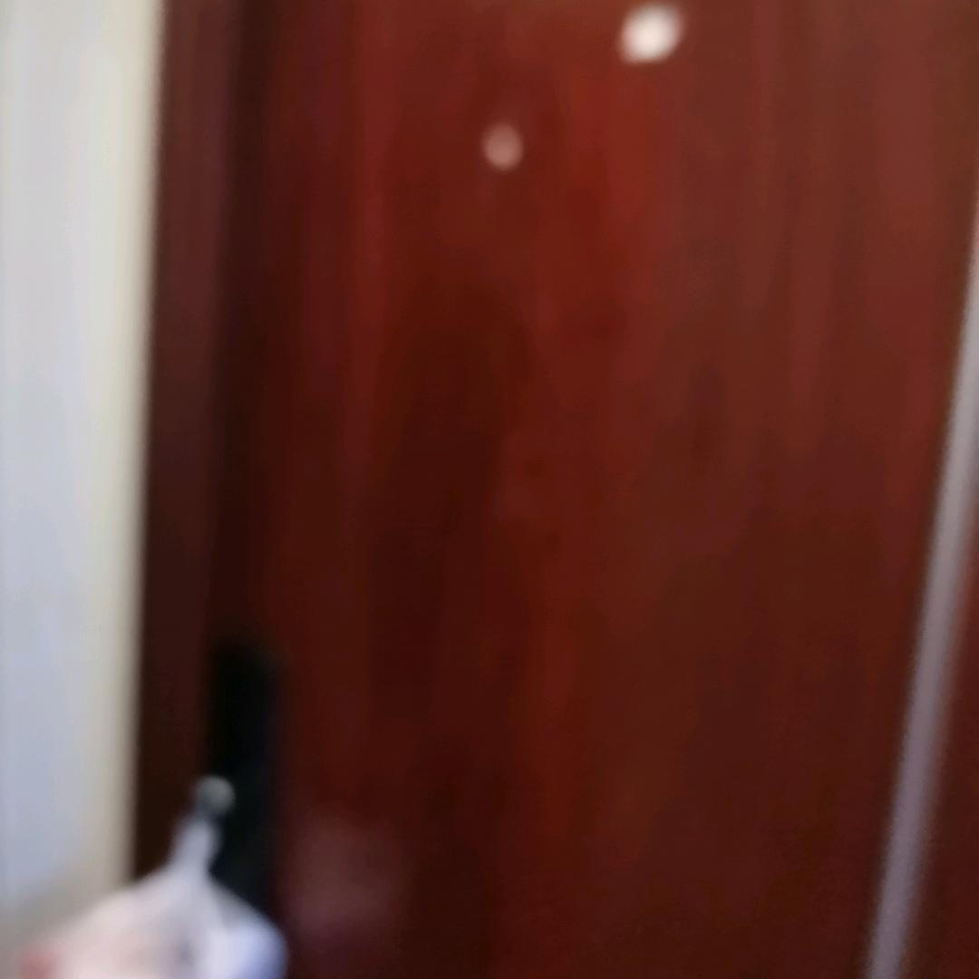 八月