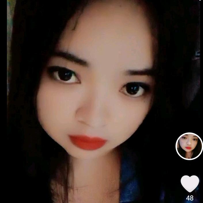 爱笑的女人♡泪点低