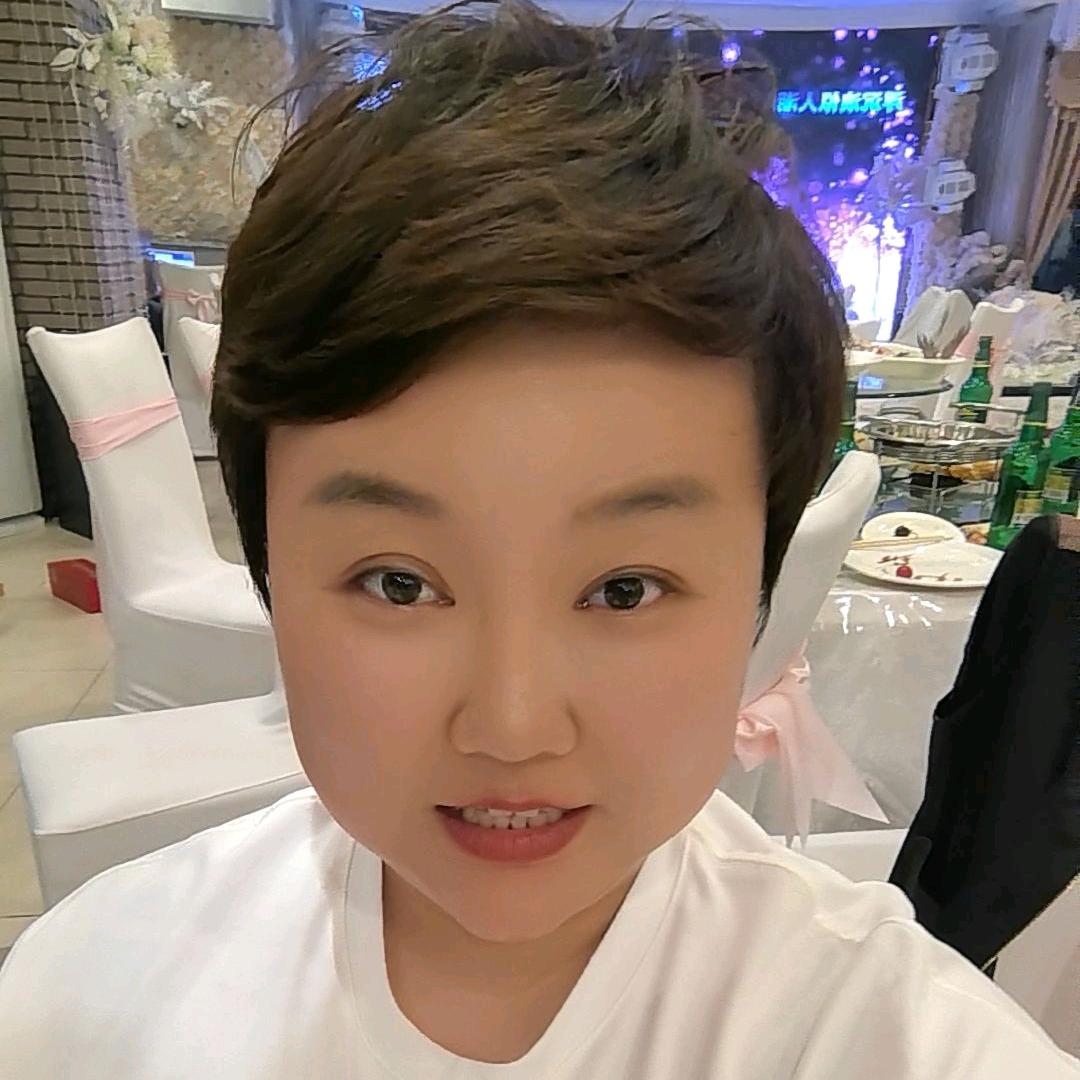 沈阳李姐卡芮达车衣贴膜