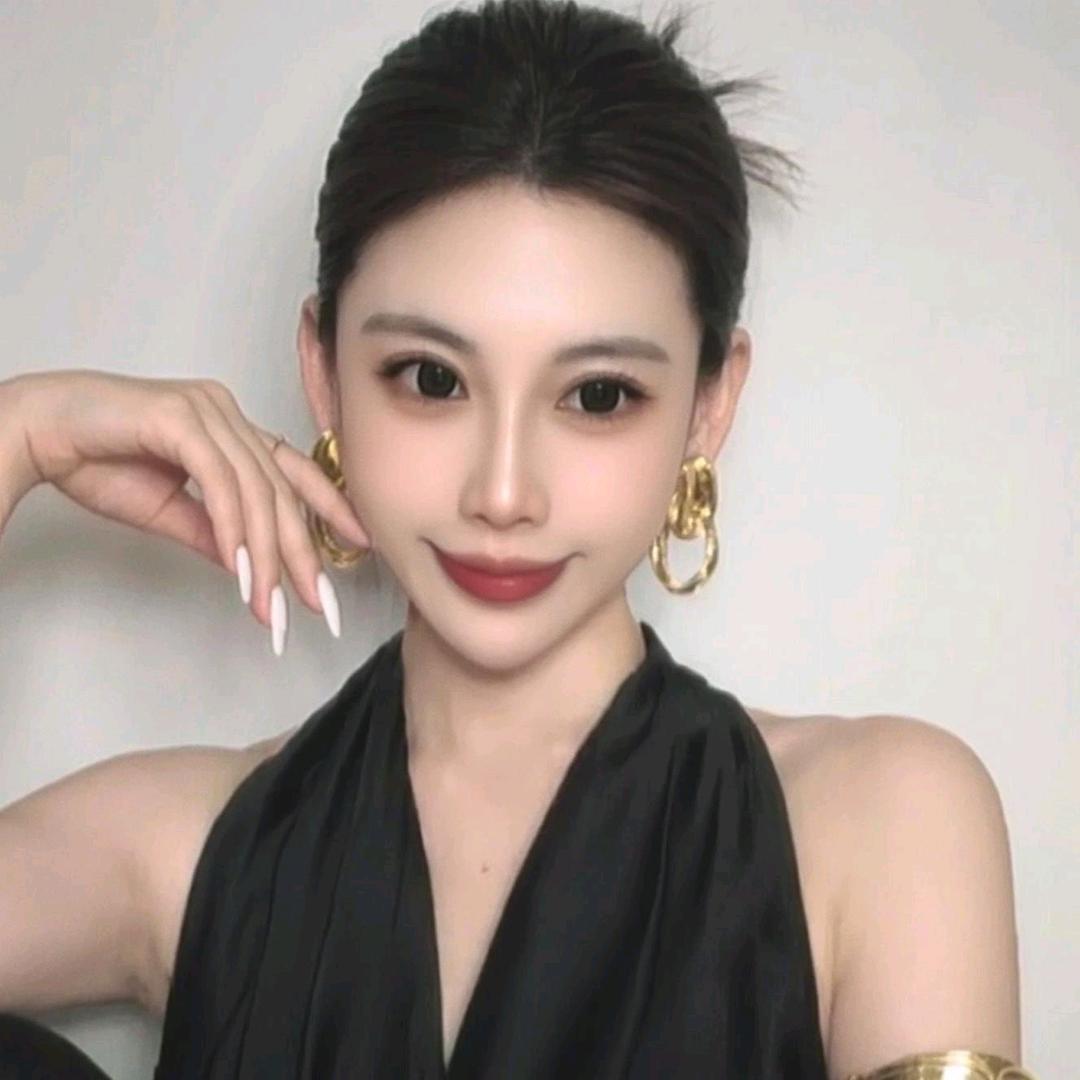 PRETTY LIN🍑