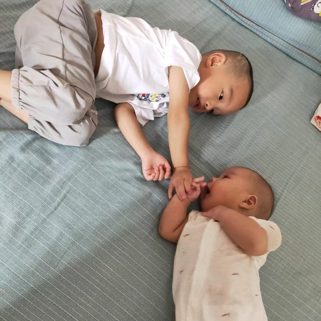农村的小帅锅