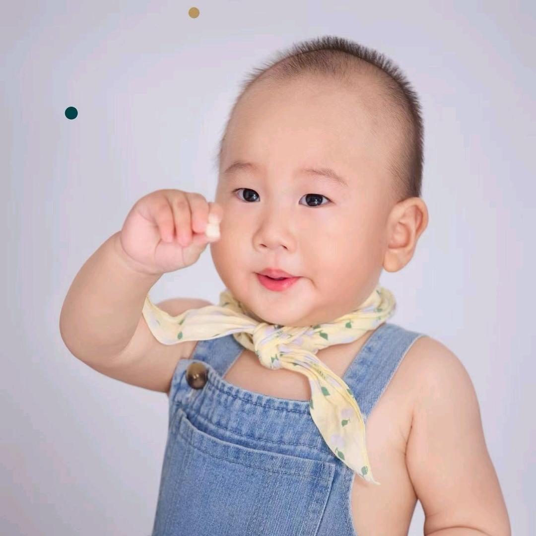 铠铠外婆