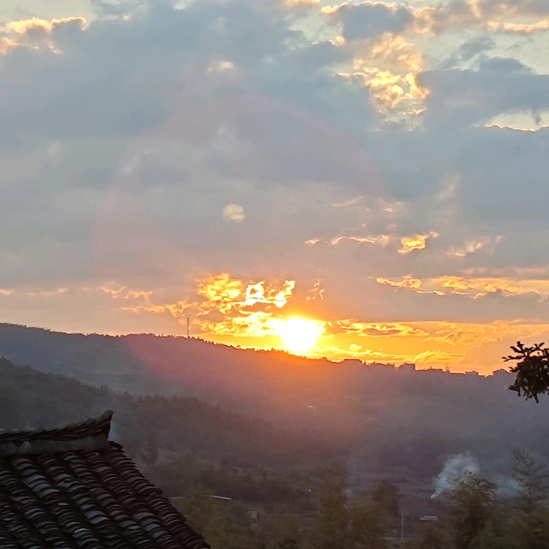 开心❤️🐰🐰兔兔哥