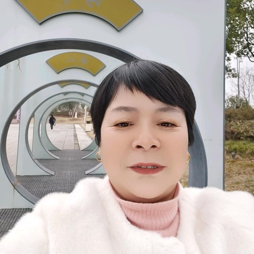 雪花姐百货店(下午3点10分）