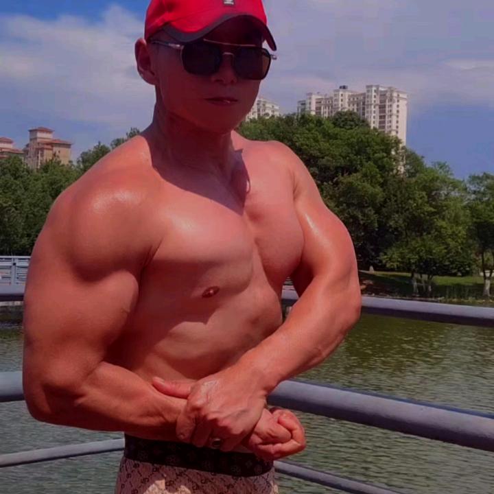 硬汉力与美
