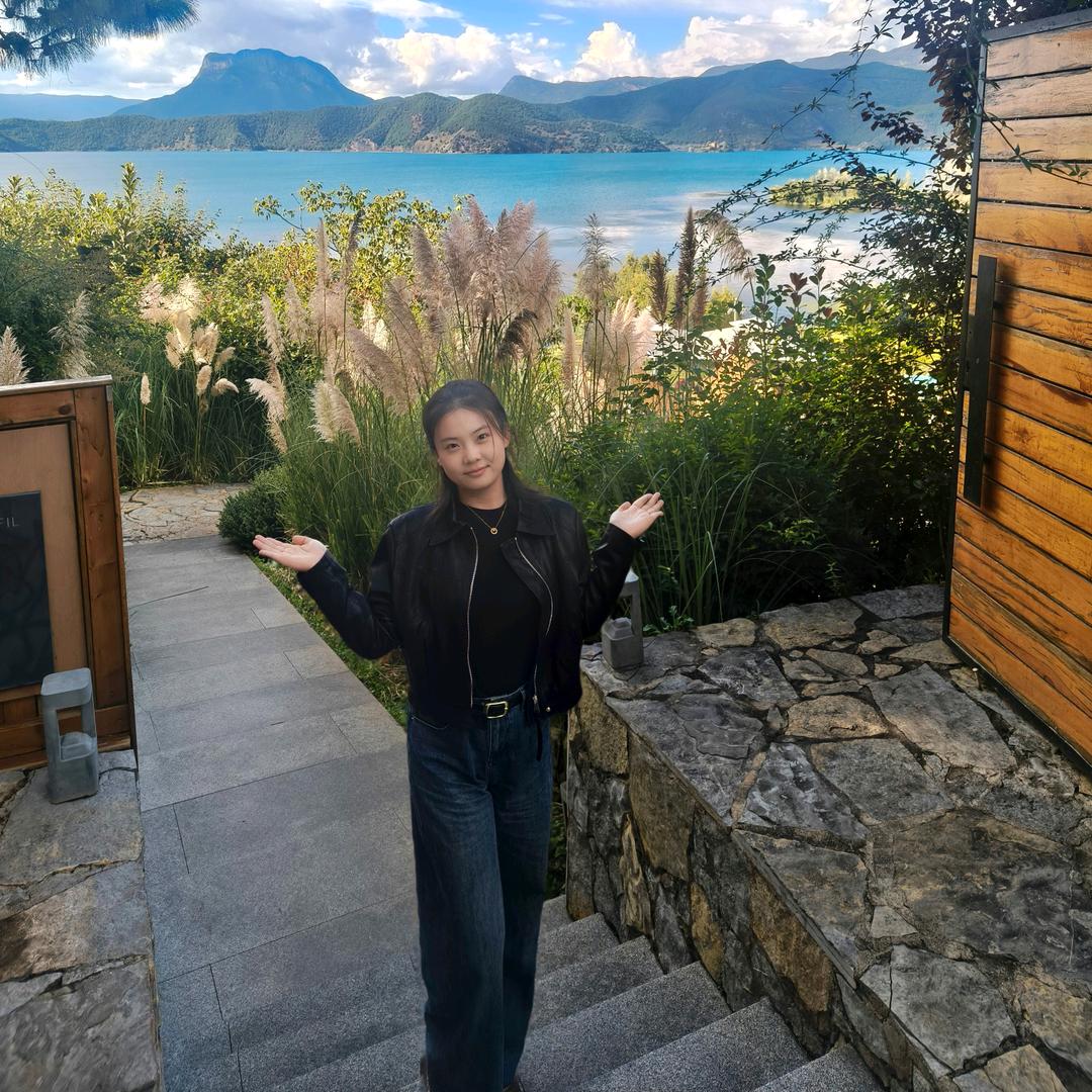 放下俺的鸡腿🍗