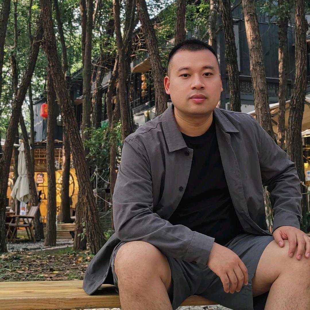 刚刚哥（托班老师）