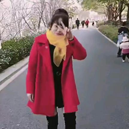 微笑埋葬痛