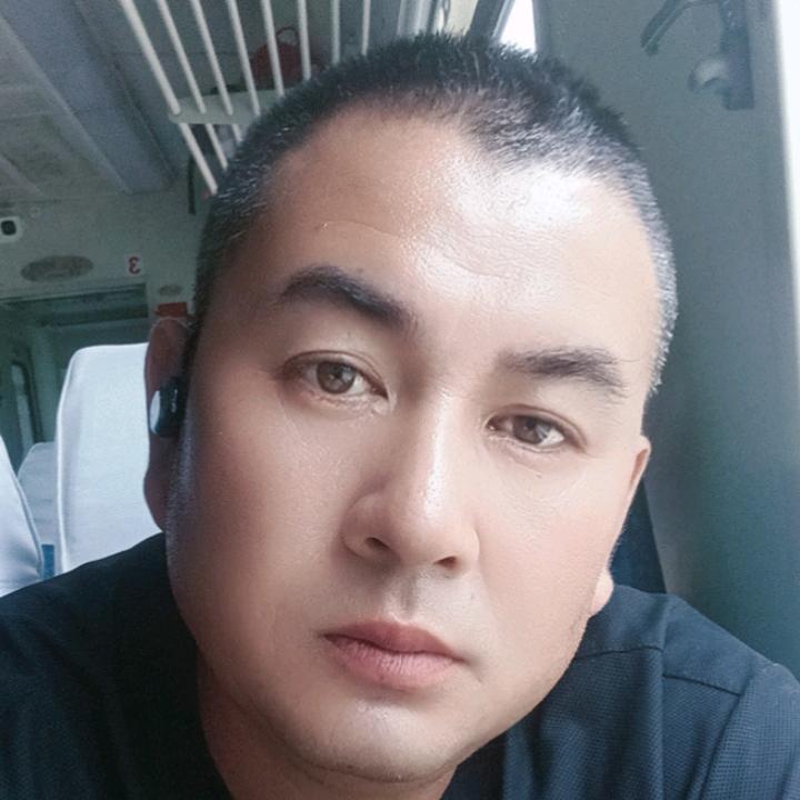 崔崔@